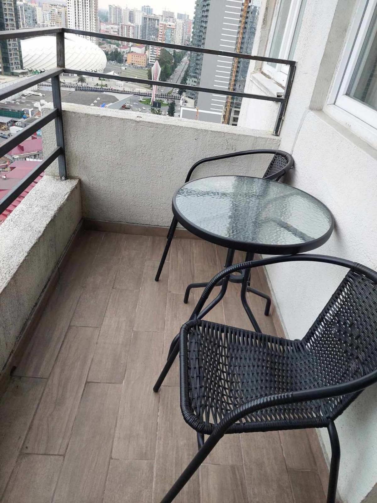 Apartment Abuseridze 5A Batoumi Extérieur photo