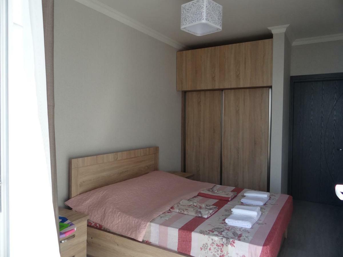 Apartment Abuseridze 5A Batoumi Extérieur photo